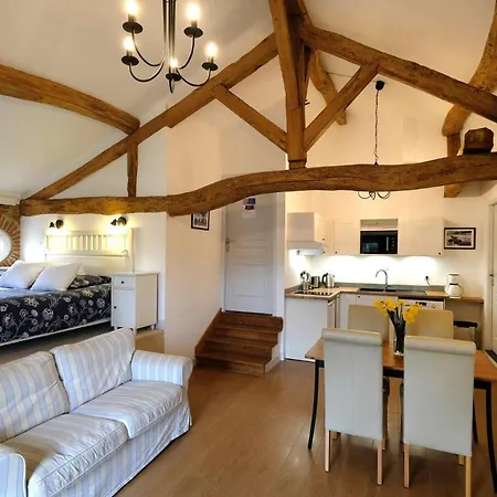 Couette-café Chambres D'hotes Au Château Saint-Nicolas-de-la-Grave