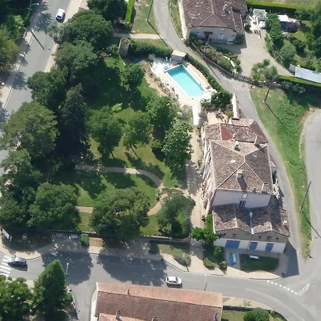 Chambres D'hotes Au Chateau Bed & Breakfast